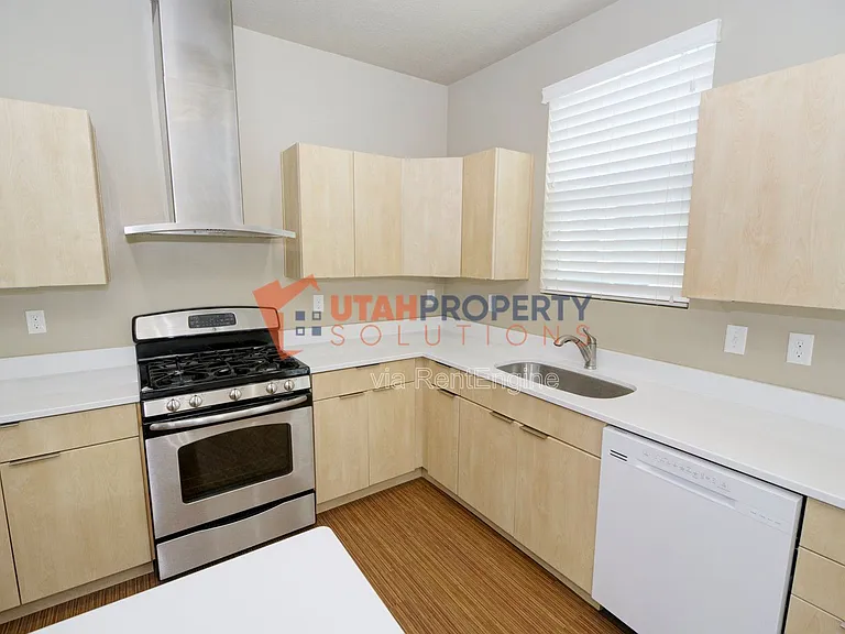 10243 S Petaluma Way — Photo 10