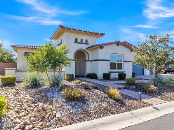 3641 E FOUNTAIN Street, Mesa, AZ 85205