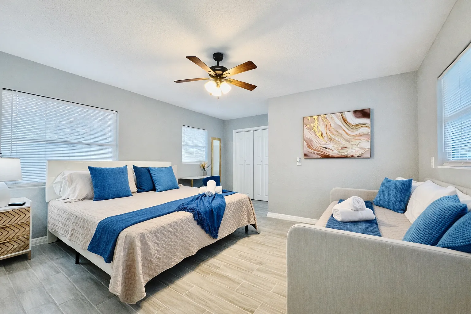 1 bed, $3,240 — Photo 2