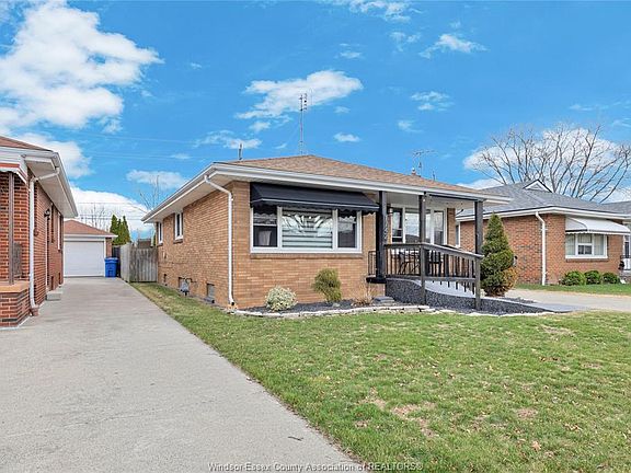 2nd image of 1742 Chandler Rd