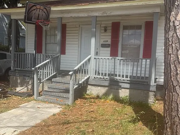609 Harnett St, Wilmington, NC 28401