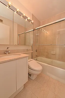 Rented by Noble Realty | media 28