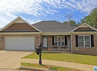 117 Center Ln, Oxford, AL 36203