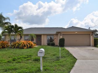 2549 SW Chestnut Ln, Port Saint Lucie, FL 34953