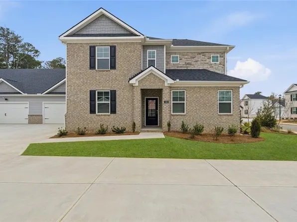 520 Silver Moon Dr, Loganville, GA 30052