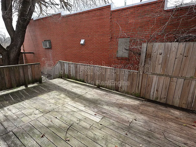 104 Lee Ave #A — Photo 15