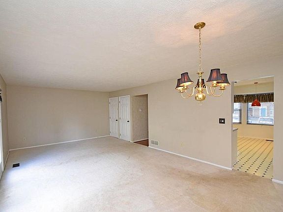 3rd image of 5963 Snider Cove Way