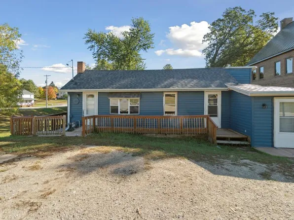 122 N State STREET, Neshkoro, WI 54960