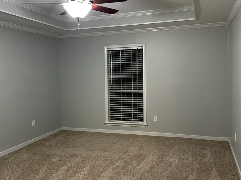 512 Greenhead Cir — Photo 14