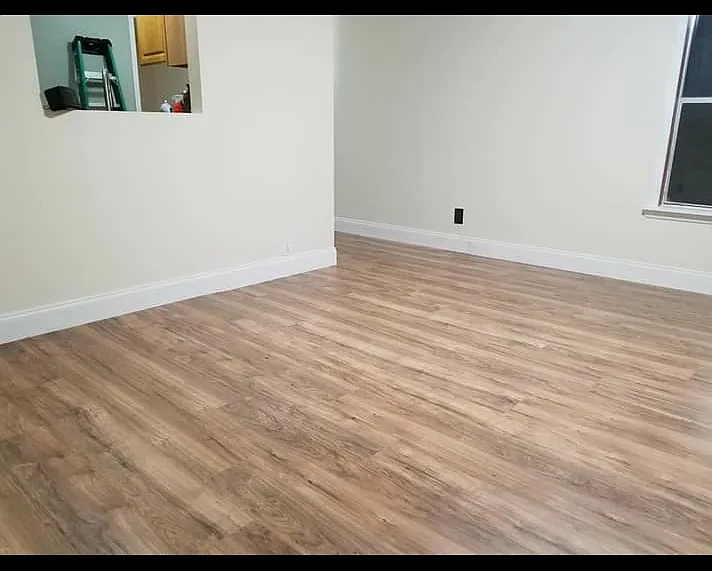 2625 Isabella Ave — Photo 4