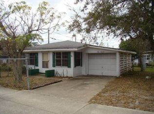914 S De Leon Ave, Titusville, FL 32780