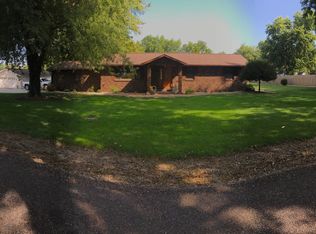 310 N State St, Griggsville, IL 62340