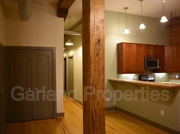 113 Norfolk Ave SW APT 1, Roanoke, VA 24011