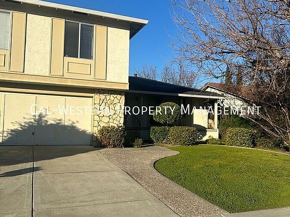 2nd image of 2575 Glen Dundee Way