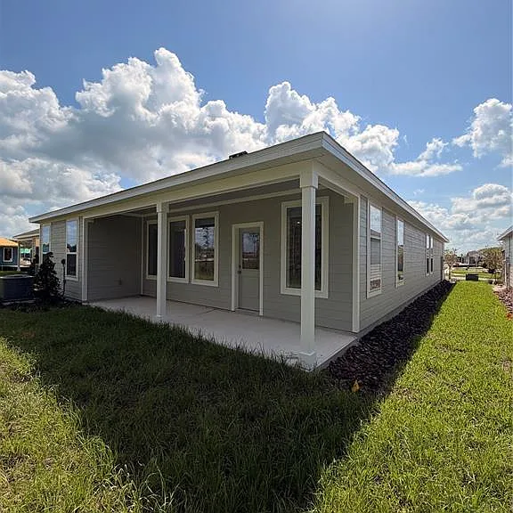 5063 Loggia Ln #A — Photo 3