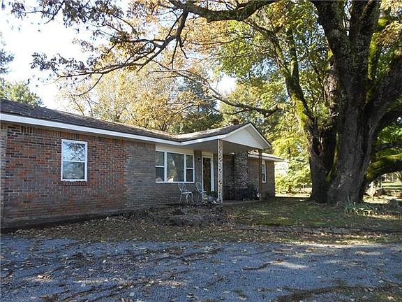 3rd image of 3419 Uniontown Hwy