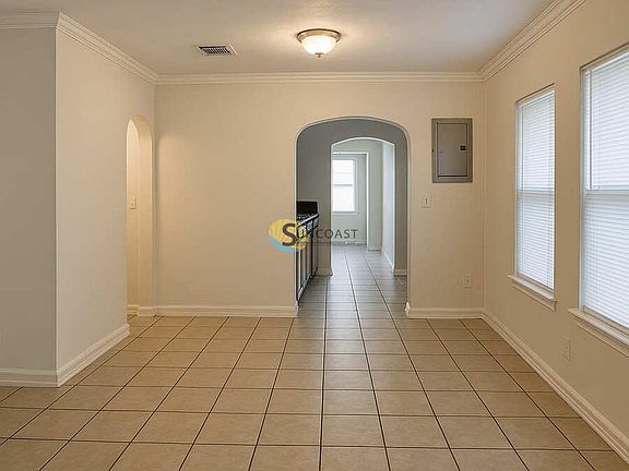 5th image of 478 W 58th St