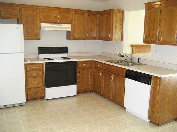 5th image of 20204 E 17th Street Ct N