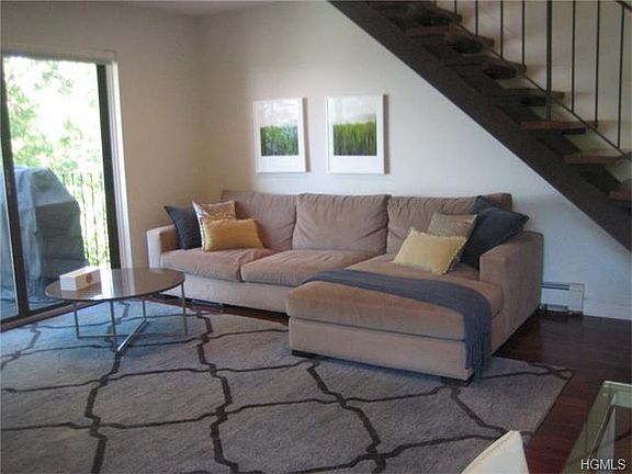 4th image of 115 Kemeys Cove Ave