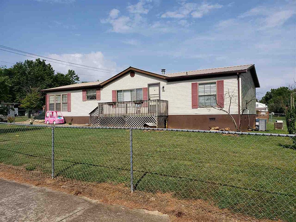 1st image of 265 Woodlawn Ave
