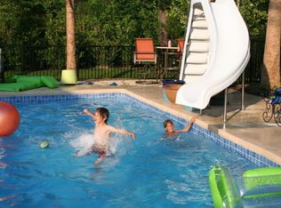 409 Commonwealth Dr, Mount Pleasant, SC 29466