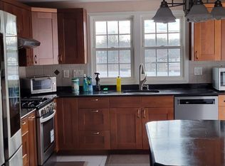 162 Dow Ave, Iselin, NJ 08830