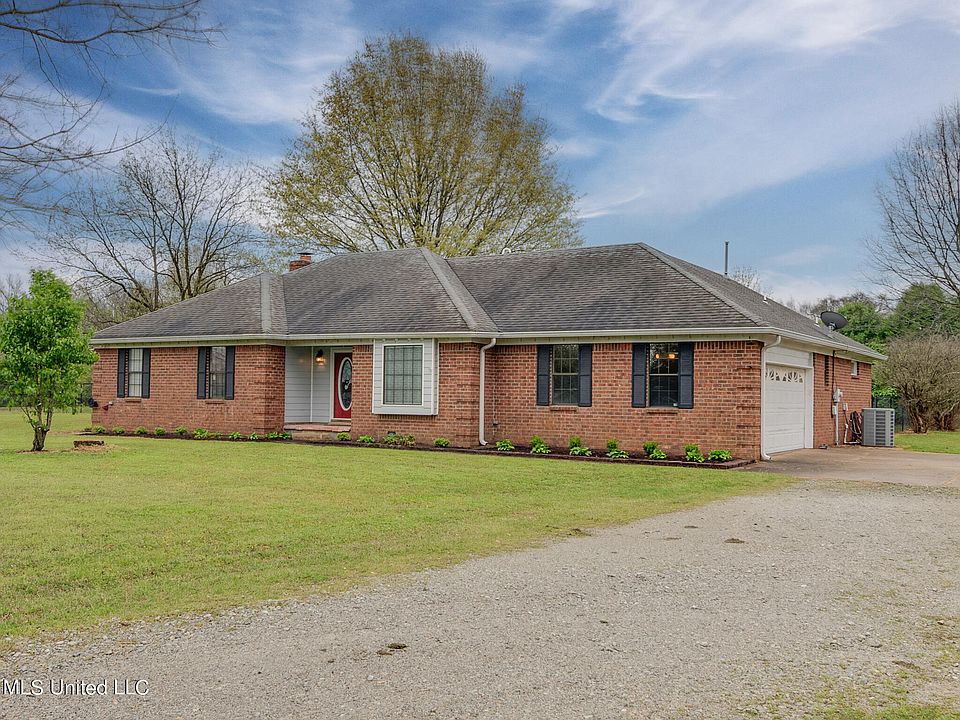 1st image of 11615 Whispering Pines Dr