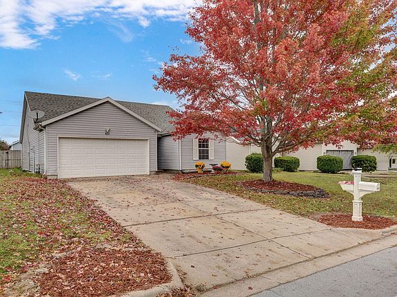 2nd image of 931 W Butterfield Drive