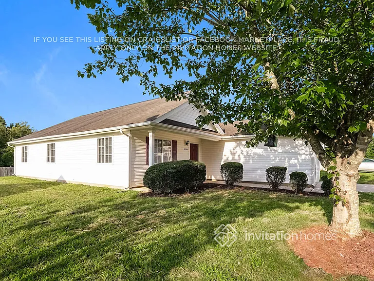 3789 Foxton Dr — Photo 3