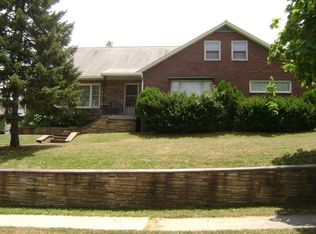 616 Hill Top Dr, Cumberland, MD 21502