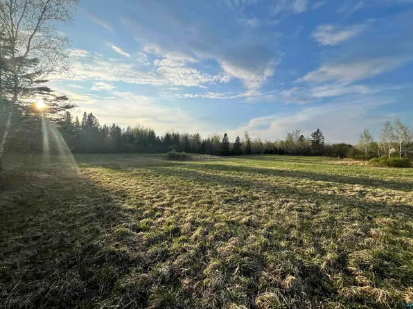 Gleason Rd, Duluth, MN 55810