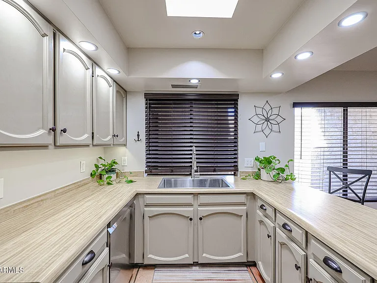 3013 W Phelps Rd — Photo 14