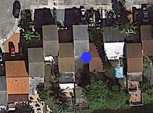1354 W 71st St, Hialeah, FL 33014