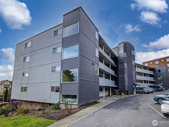 3rd image of 500 W Olympic Place #101