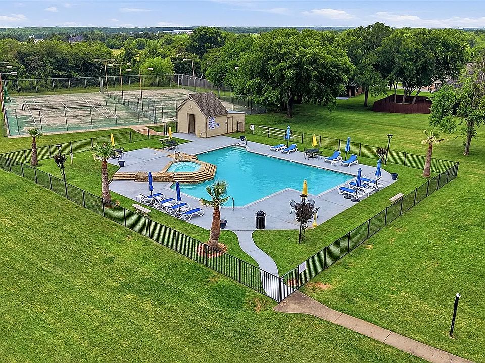 Community pool just a few minutes walk down the road.
