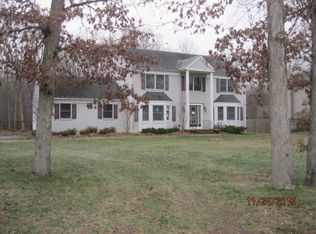 26 River Rd, Stanhope, NJ 07874