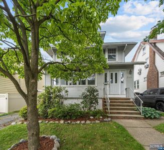 245 Chestnut Ave, Bogota, NJ, 07603