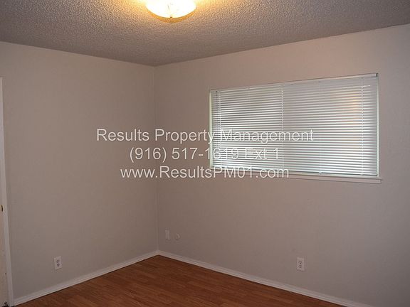 2nd image of 5340 Elsinore Way