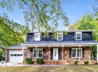 2124 Rivermeade Dr, High Point, NC 27265