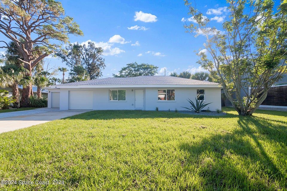 1st image of 421 Audubon Dr #1