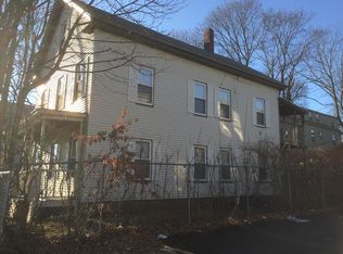 143 Beacon St, Worcester, MA 01610