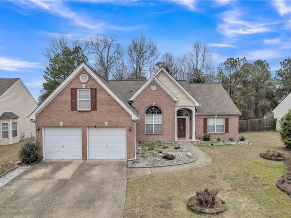 1515 Brisbane Dr, Dacula, GA 30019