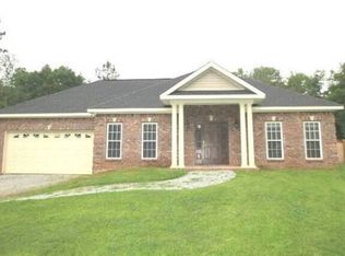 8 Maple Dr, Ellisville, MS 39437
