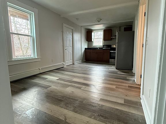 5th image of 11 Granville St #4
