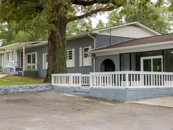 2623 Hatch Pkwy N, Baxley, GA 31513