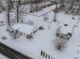 8264 Lewis Point Rd, Canastota, NY 13032