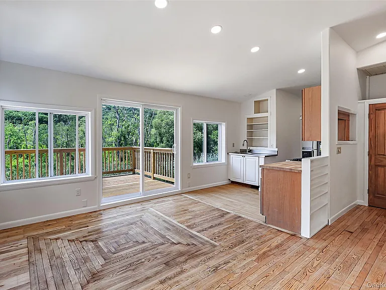 222 Bog Hollow Rd — Photo 35