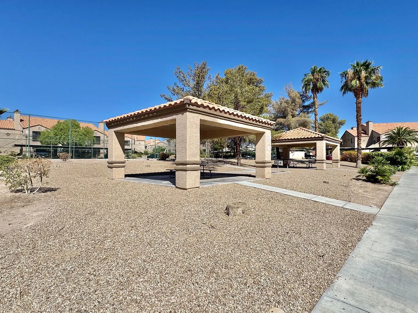 Welcome to this inviting 2-bedroom, 2-bathroom single-story condo — Photo 3