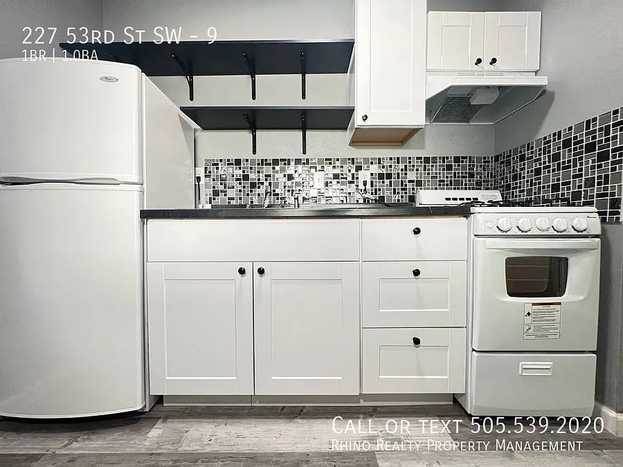 1/2 Off First Months Rent! Complete Remodel! 1 Bedroom, 1 Bath In The SW! — Photo 4