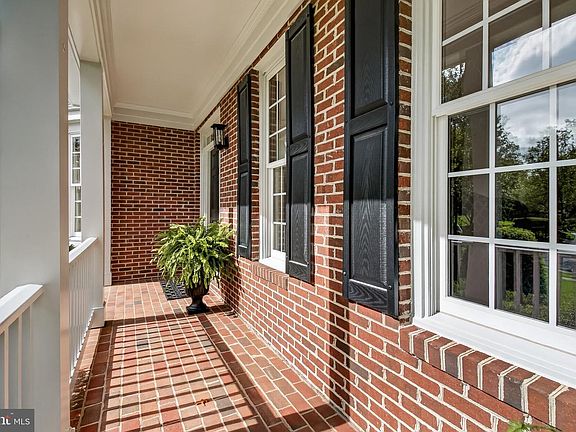 4th image of 12707 Young Ln